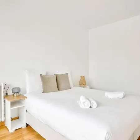 Apartament Guestready - Charming With A View